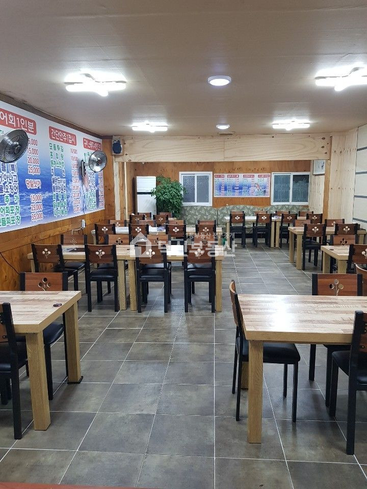 울산 울주군 온산읍 덕신리 식당음식점시물권협의 횟집운영 1층상가 월세 매물번호 10052 사진 4