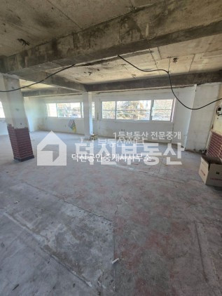 울산 울주군 온산읍 덕신리 사택 아파트앞 2층 상가 급매물 월세 매물번호 10124 사진 1