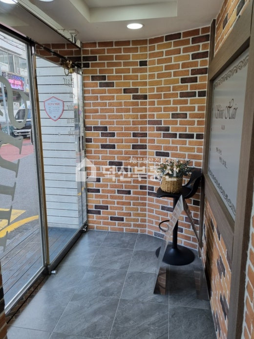 울산 울주군 온산읍 덕신리 아파트단지 정문앞 입지좋은 귀한매물 1층 월세 매물번호 10141 사진 6