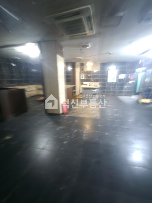 울산 울주군 온산읍 덕신리 1296-8 소공원부근 횡단보도앞 유동인구탁월 지하1층 월세 매물번호 10211 사진 3