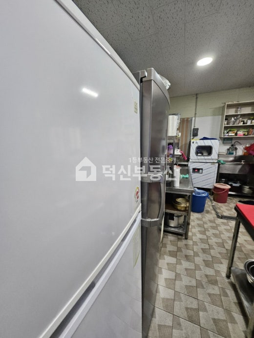 울산 울주군 온산읍 덕신리 414-5 주방넓고 홀인테리어 예쁜상가1층 월세 매물번호 10219 사진 8