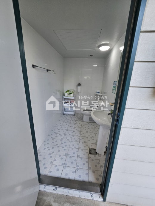 울산 울주군 온산읍 덕신리 414-5 주방넓고 홀인테리어 예쁜상가1층 월세 매물번호 10219 사진 12