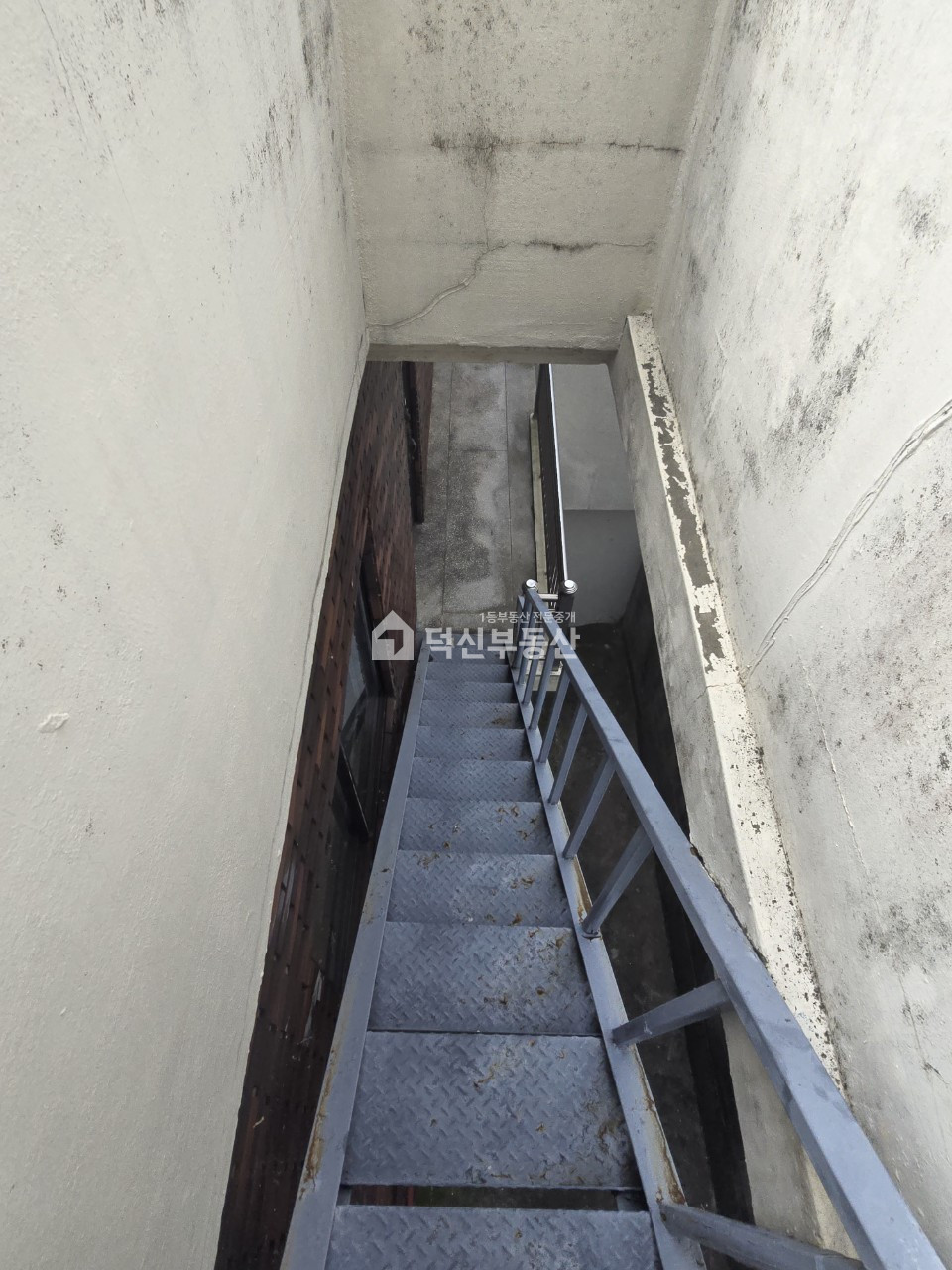 울산 울주군 온산읍 덕신리 276-19 1층 상가 월세 받으면서 2층 거주할수 있는 단독주택 매매 매물번호 10239 사진 8