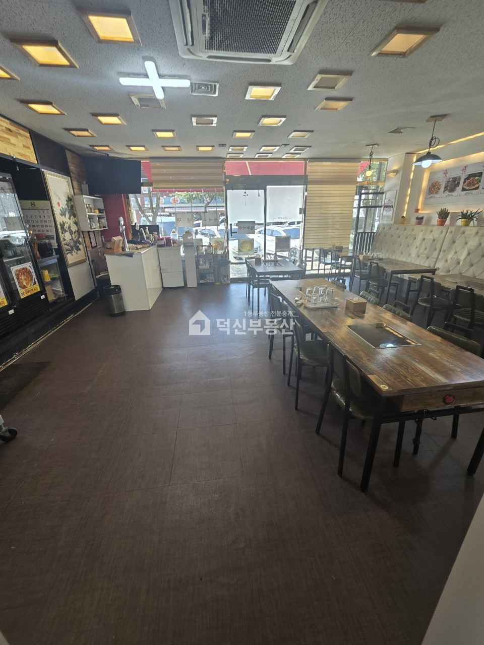 울산 울주군 온산읍 덕신리 메인도로접한1층상가 식당운영중 가시성우수 월세 매물번호 10111 사진 1