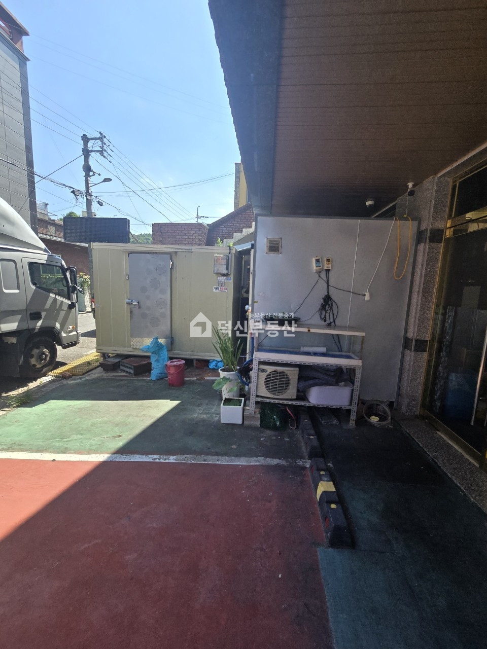 울산 울주군 온산읍 덕신리 메인도로접한1층상가 식당운영중 가시성우수 월세 매물번호 10111 사진 6